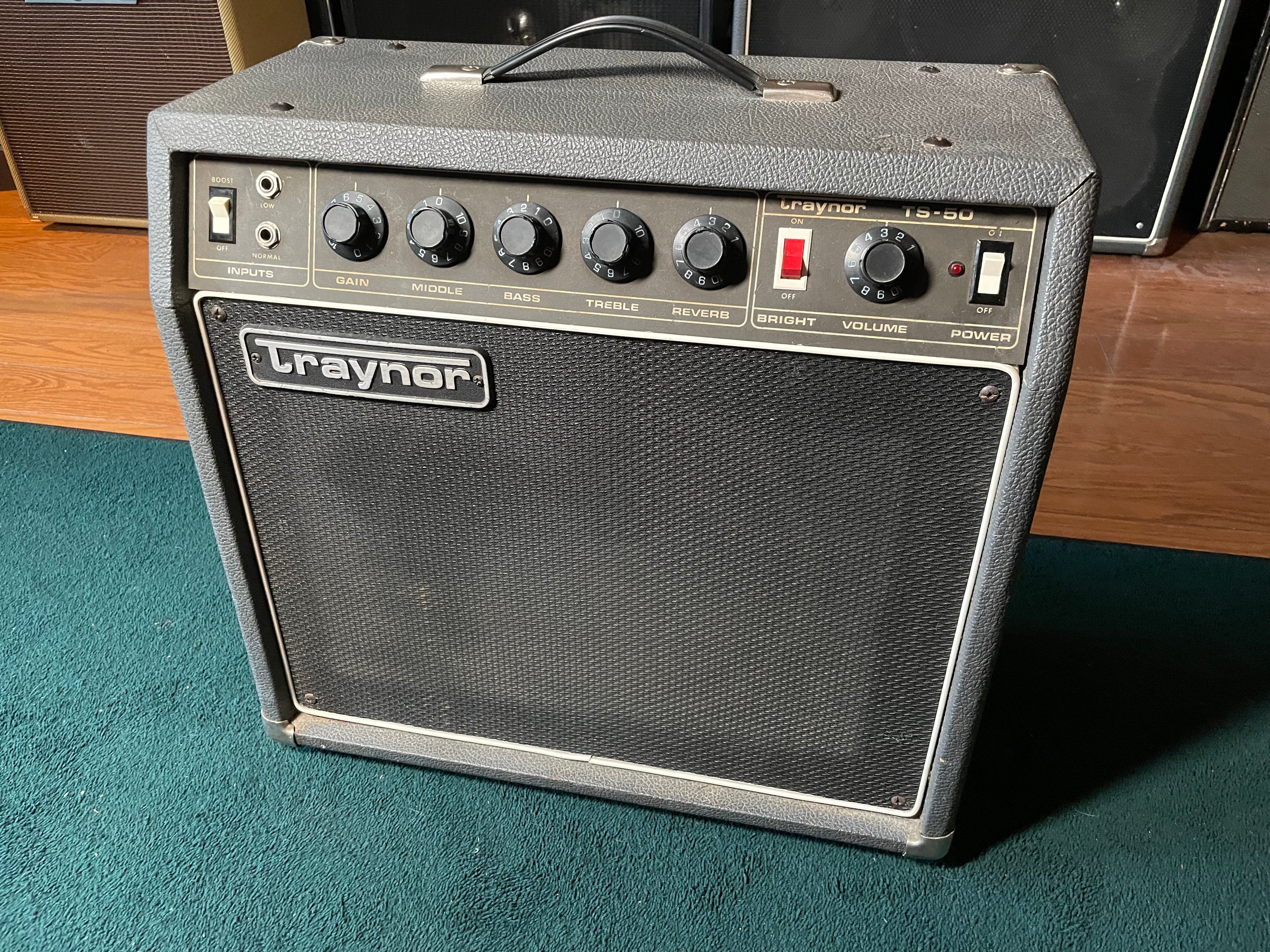 Used traynor deals amps for sale