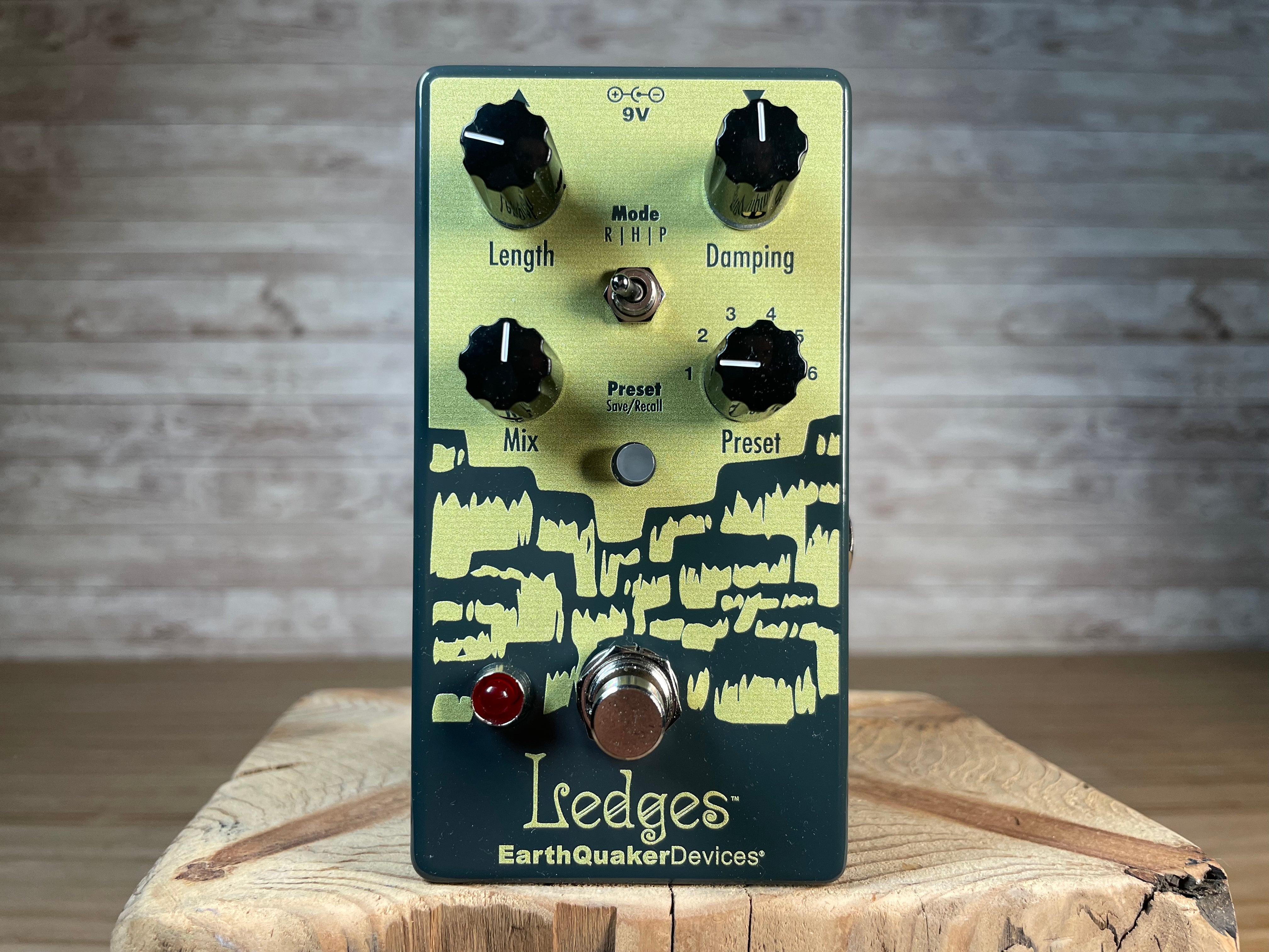 EarthQuaker Devices Tri-Dimensional Reverberation Toronto, ON
