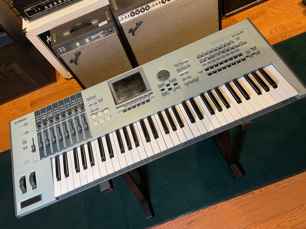 Yamaha Motif XS6 Synthesizer Used