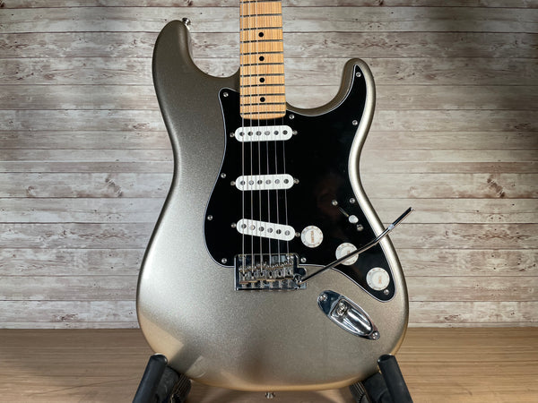 Fender 75th Diamond Anniversary Stratocaster Used