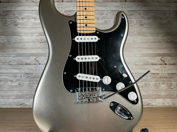 Fender 75th Diamond Anniversary Stratocaster Used