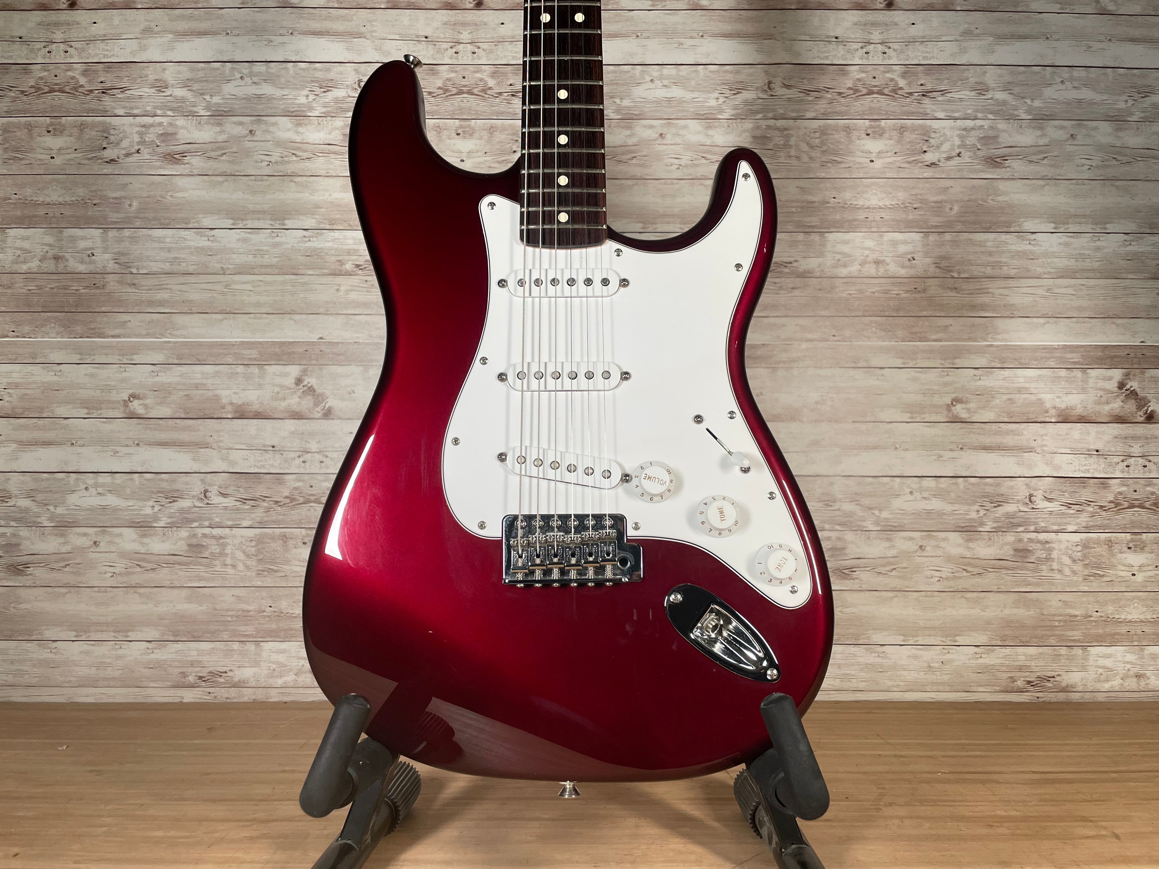 Fender MIM Stratocaster 2008 Used Toronto, ON | Cask Music