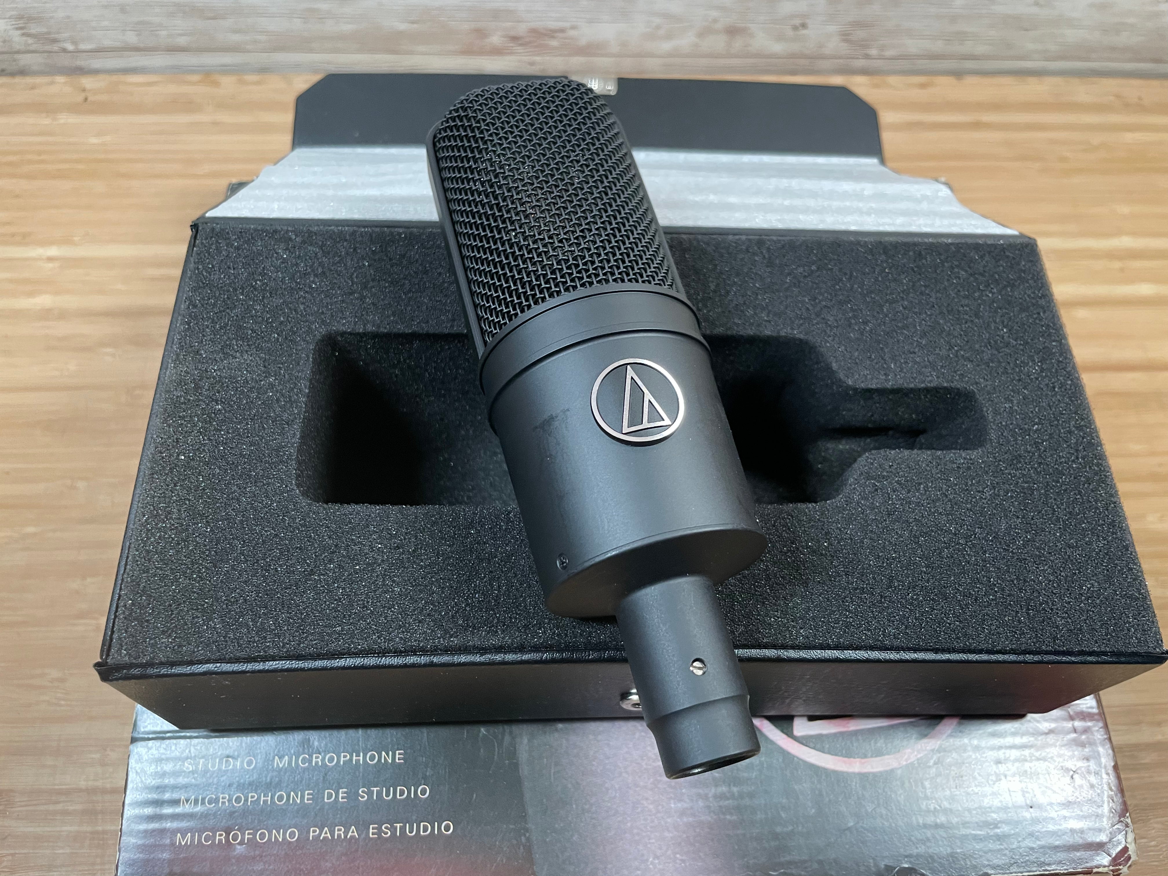 Audio-Technica AT4040 Condenser Microphone Used Toronto, ON | Cask