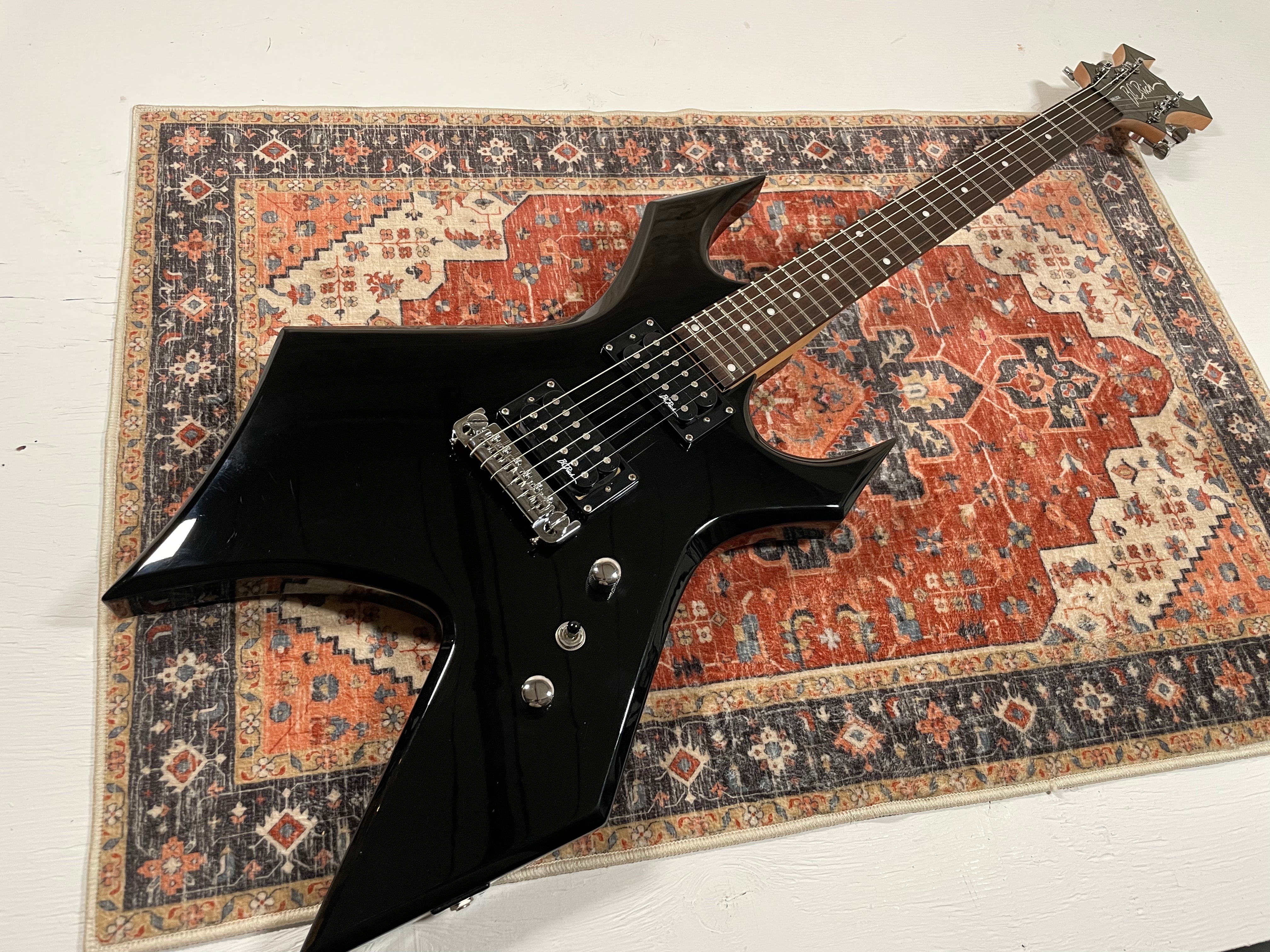 BC Rich Warlock Black Used Hamilton, ON | Cask Music