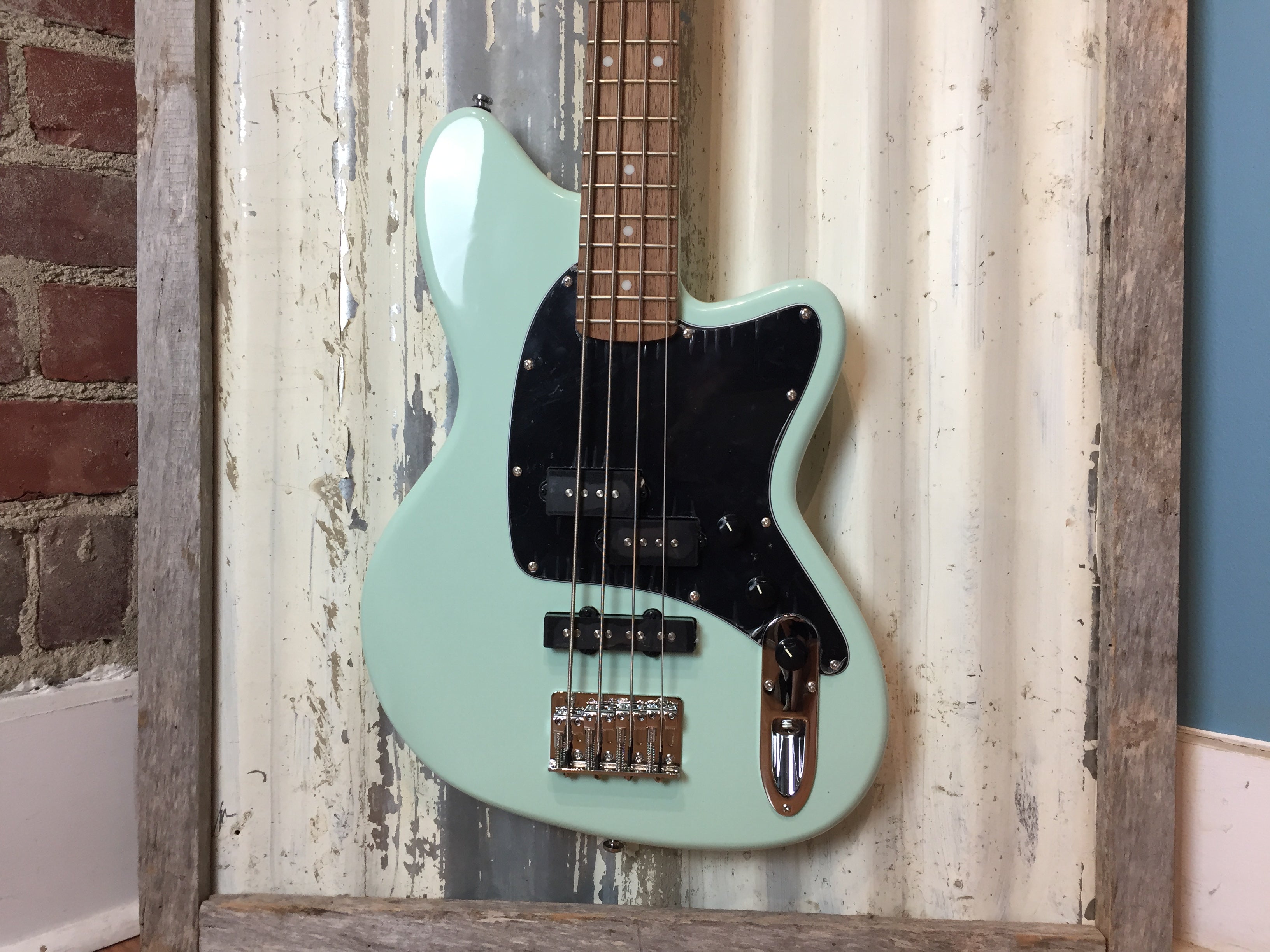 Ibanez tmb30 deals mint green