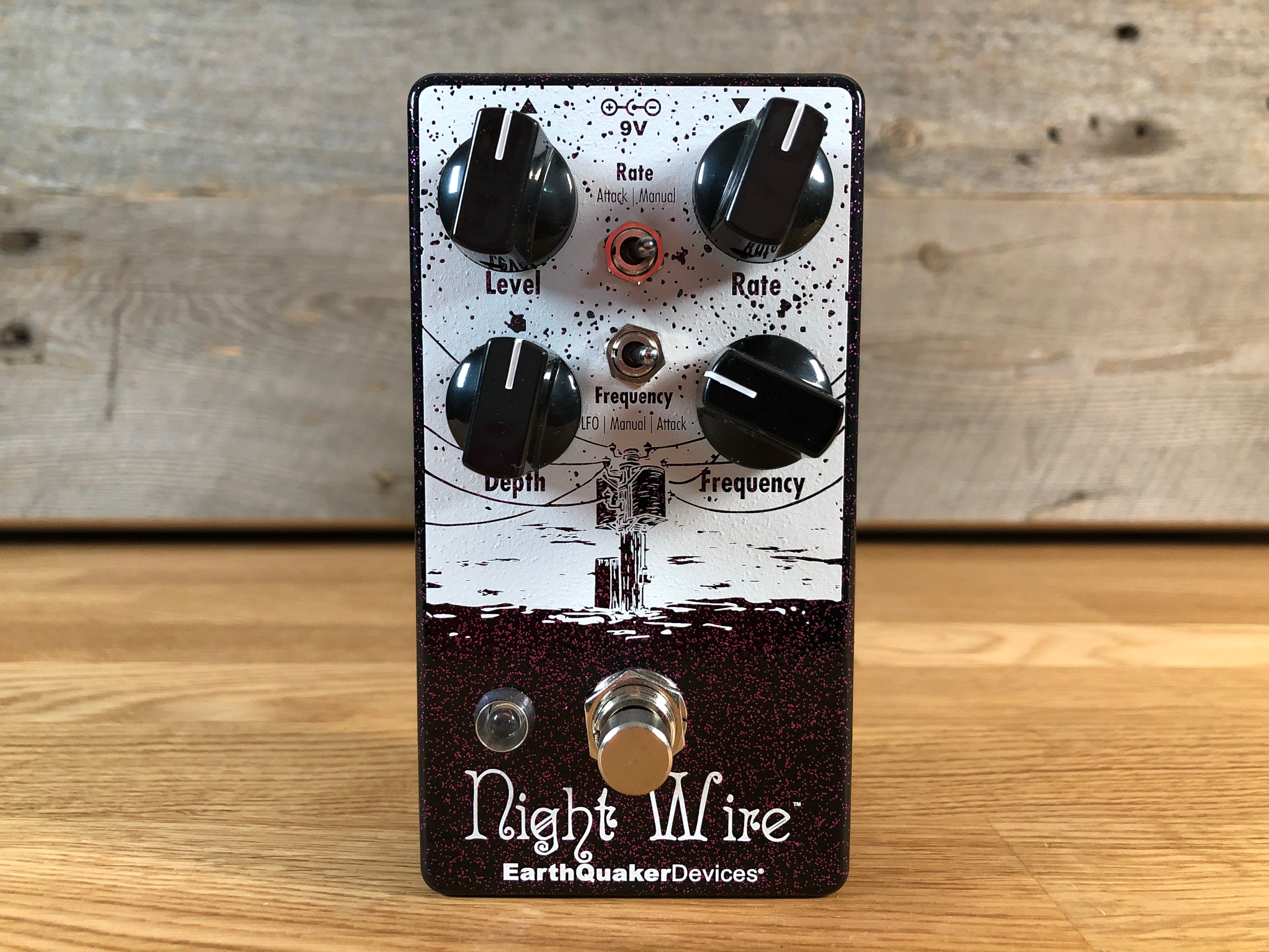 EarthQuaker Devices Night Wire ギターエフェクター Night Wire Harmonic Tremolo — EarthQuaker Devices