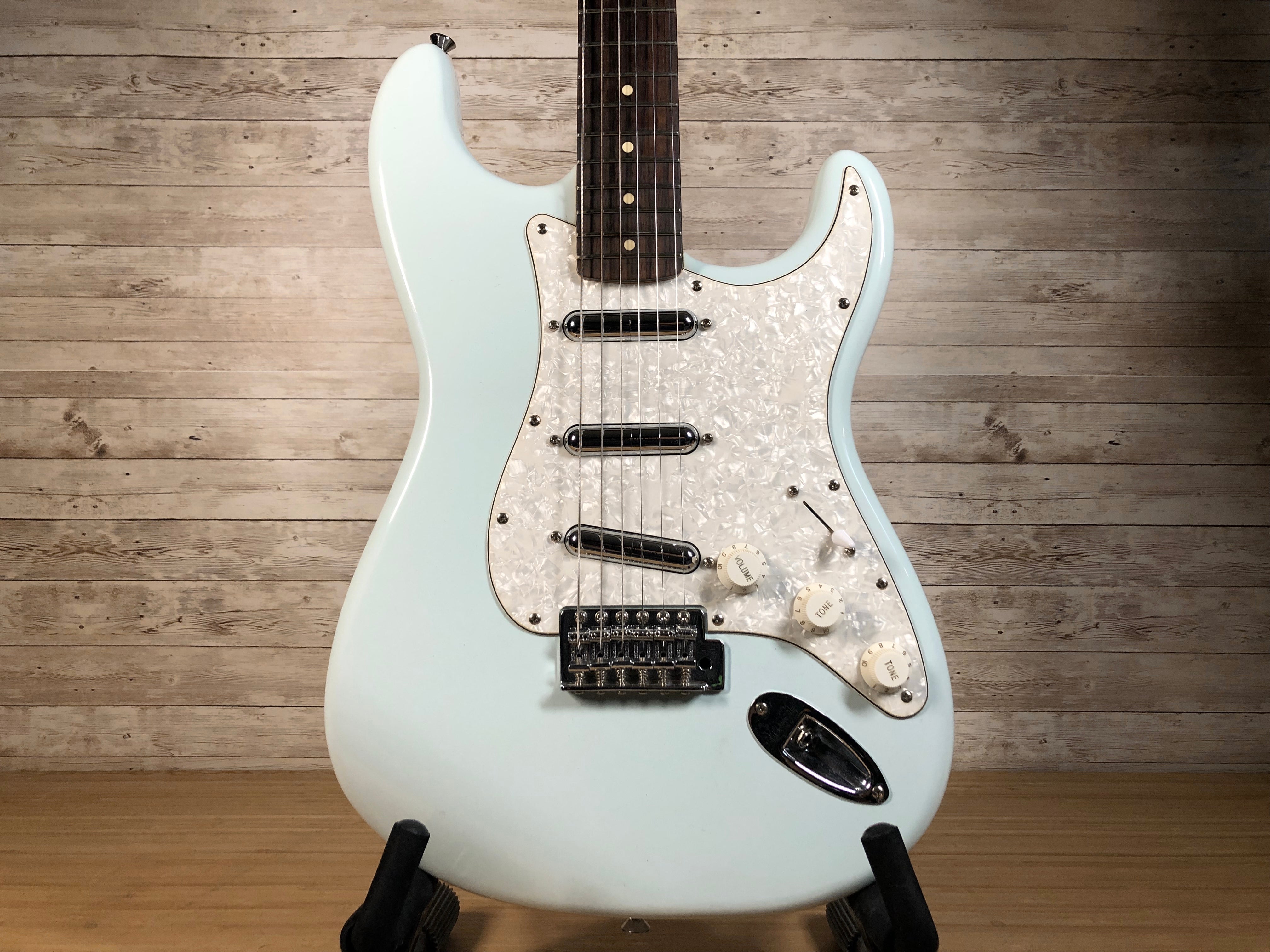 Squier Vintage Modified Surf Stratocaster – Cask Music