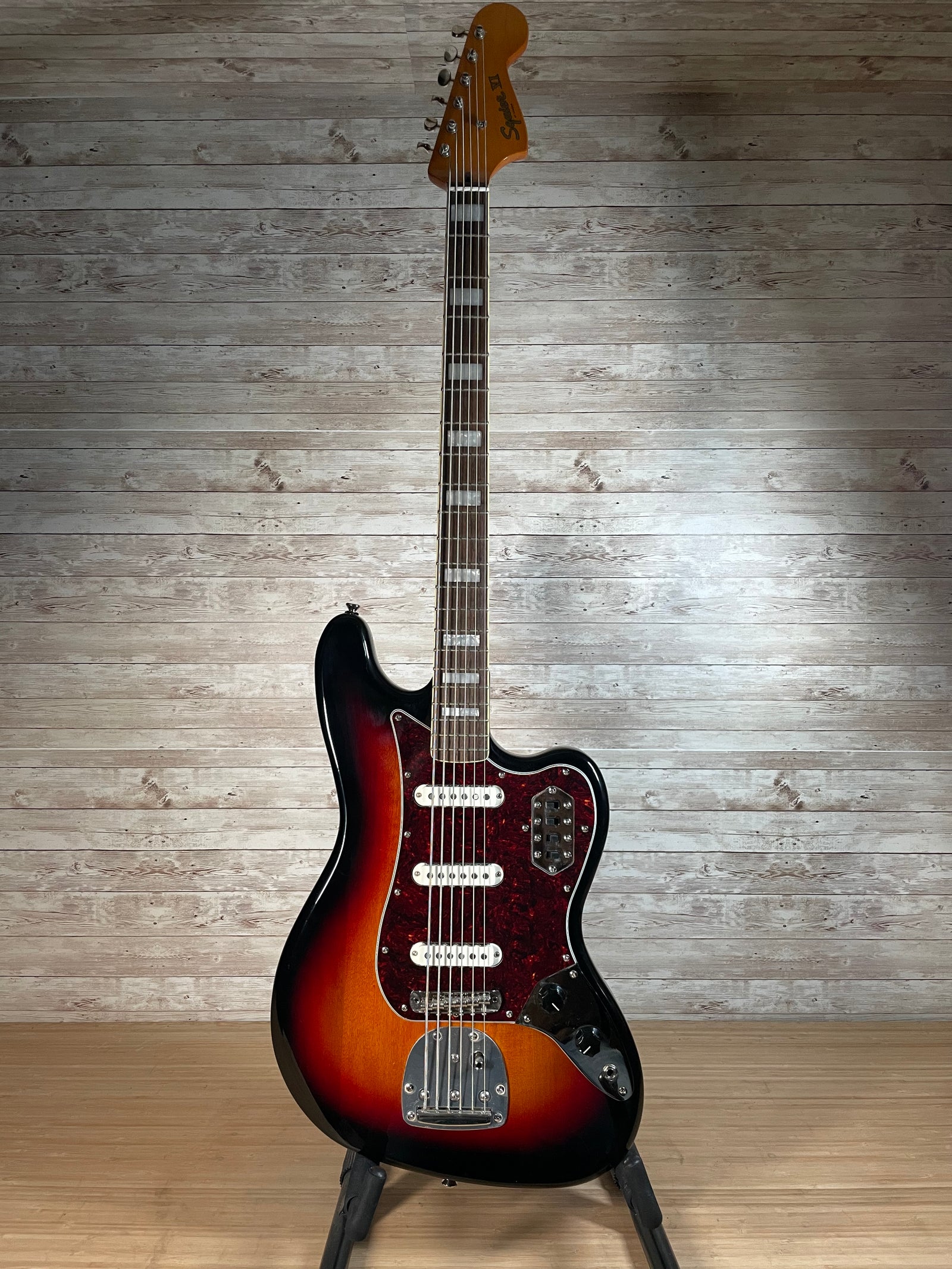 SQUIER Classic Vibe Bass Ⅵ 0374580500_gtr_frt_001_rr.png?