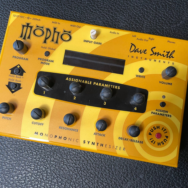 【廃盤】Dave Smith Instruments Mopho（デスクトップ型 廃盤】Dave Smith Instruments Mopho（デスクトップ型 Retro