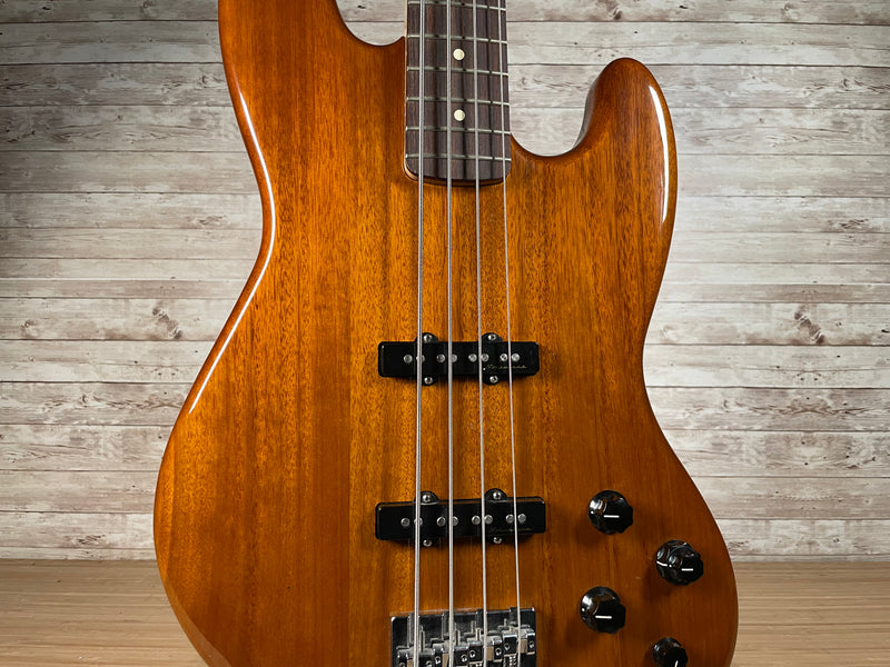 Fender Okoume Active Jazz Bass Used