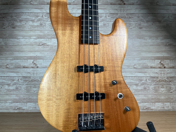 J-Style Premium Parts Bass Used