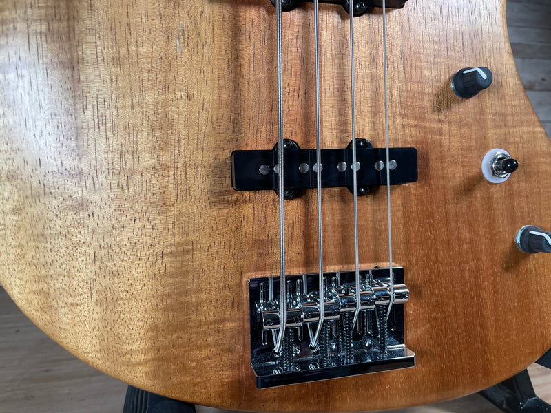 J-Style Premium Parts Bass Used