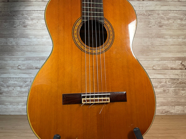 Takamine C132-S Classical Guitar Used