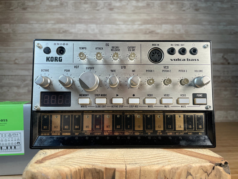 Korg Volca Bass Analog Groove Box Used