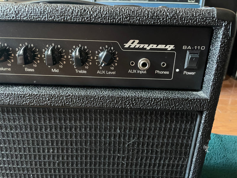 Ampeg BA-110 Bass Combo Used