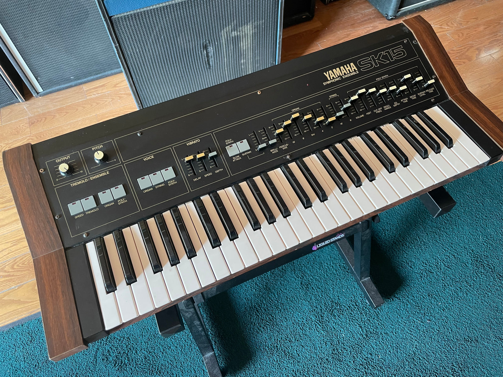 YAMAHA SK15 ヴィンテージポリフォニックシンセサイザー YAMAHA SK15 String Machine 1979 | HD DEMO - YouTube