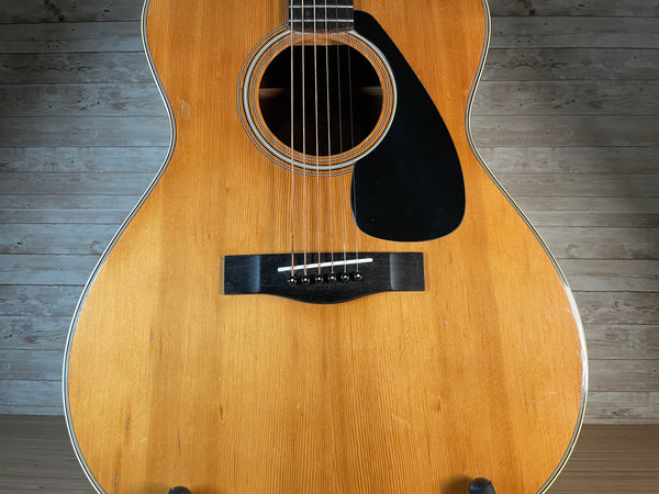 Yamaha SJ-180 Folk-Size Acoustic Used