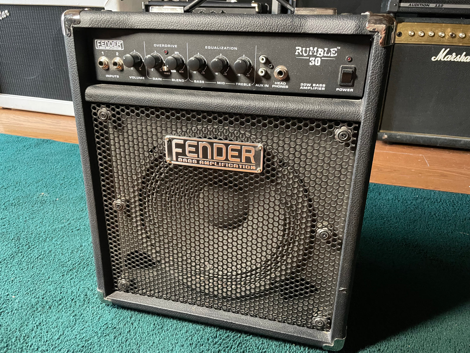 Fender Rumble 30 Bass Combo Used Toronto, ON | Cask Music Fender Rumble 30 Bass Combo Used Toronto, ON | Cask Music