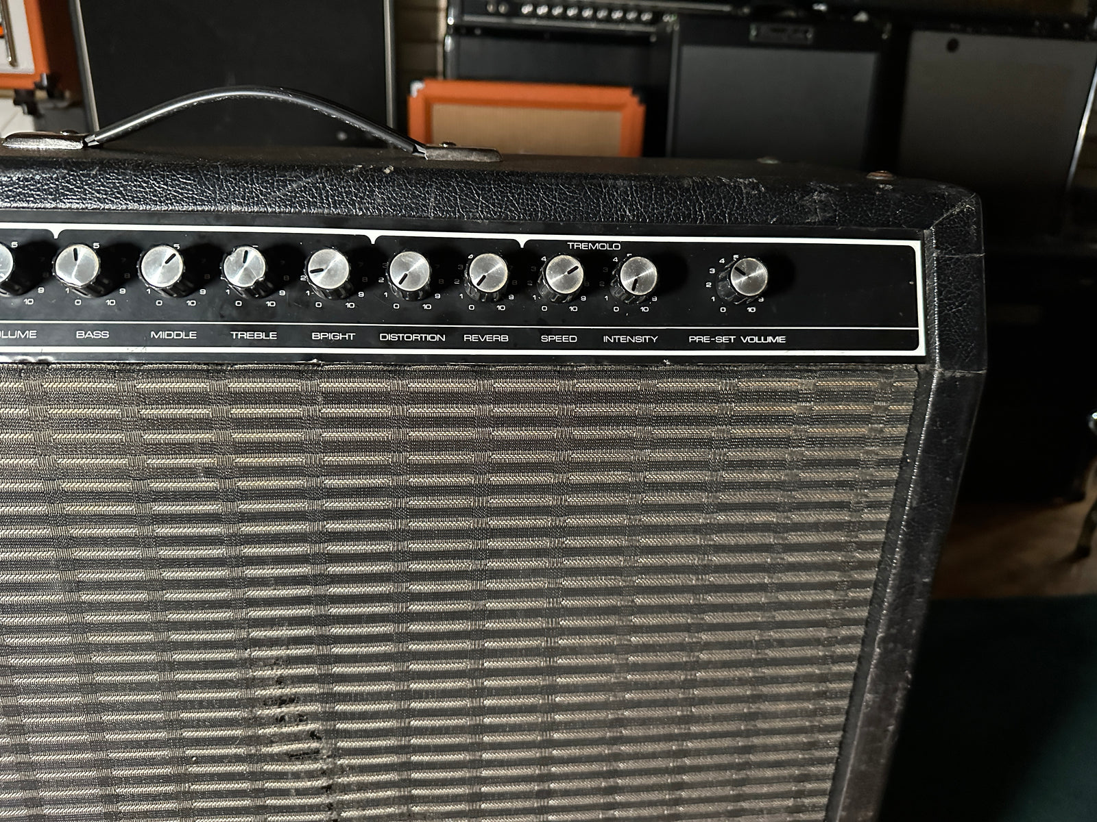 Yamaha G50-410 70s Guitar Combo Used Toronto, ON | Cask Music