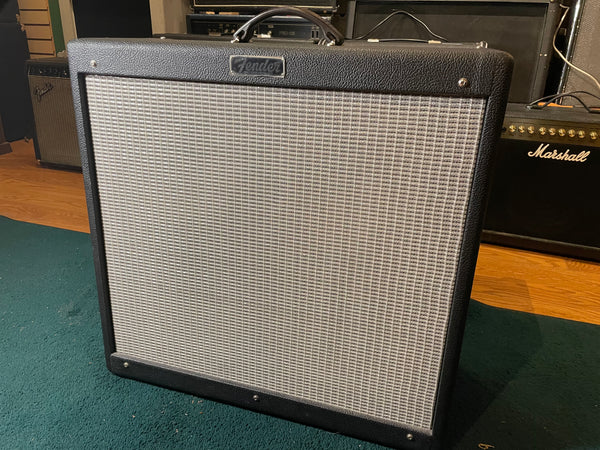 Fender Hot Rod Deville III 4x10 Used