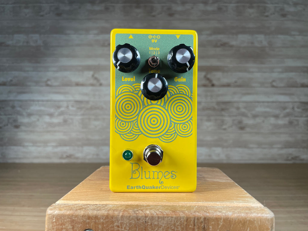 ベース EarthQuaker Devices Blumes Custom Color Any Colour You Like! Check out these gorgeous custom Blumes