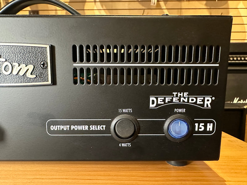 Kustom Defender 15H Guitar Amp Used