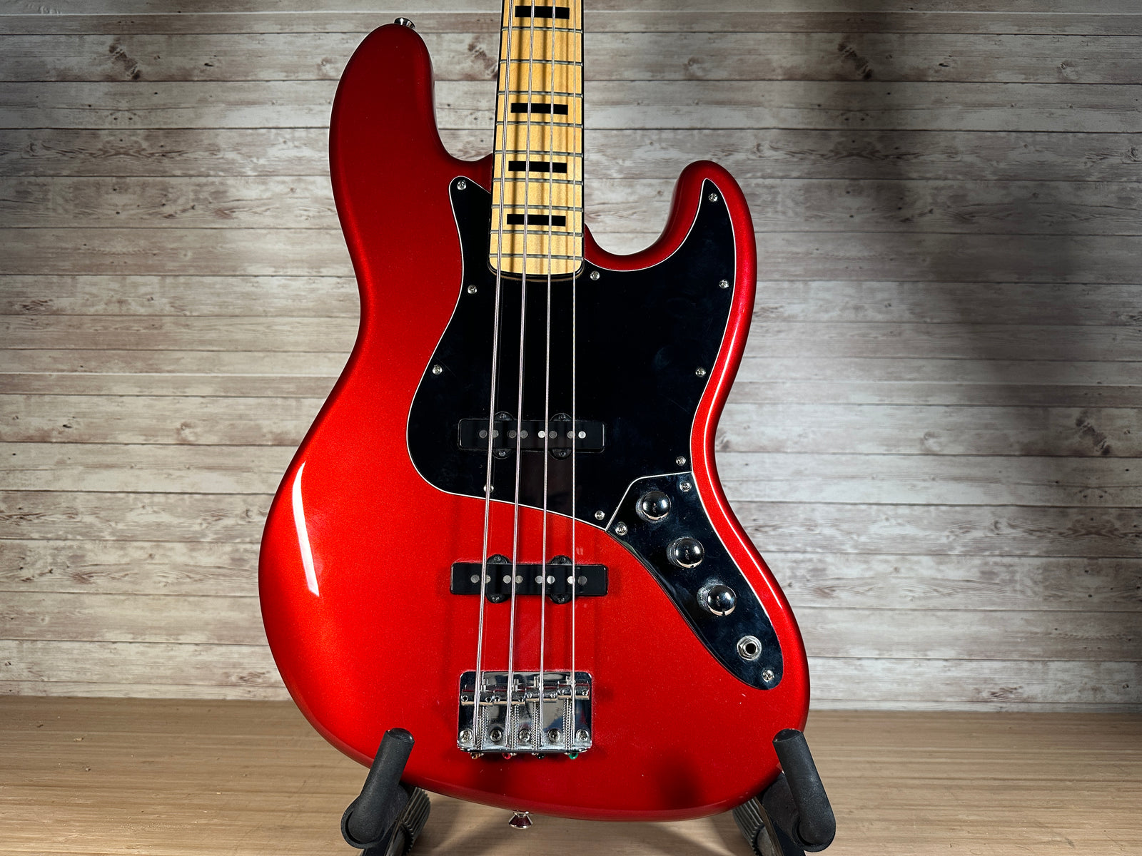 Squier Vintage Modified Jazz Bass '70s - Natural Reviews