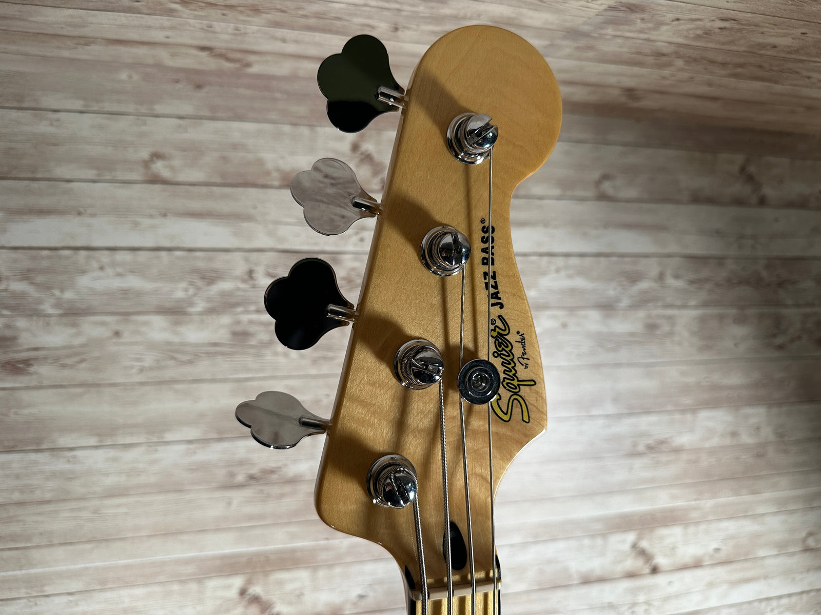 Squier Vintage Modified 70s Jazz Bass Used Toronto, ON | Cask Music