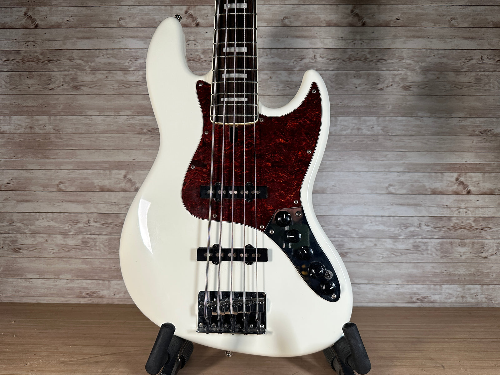 【used】SIRE MARCUS MILLER V7 BASS 4ST SIRE-V7ALD4BK-Front.jpg.webp