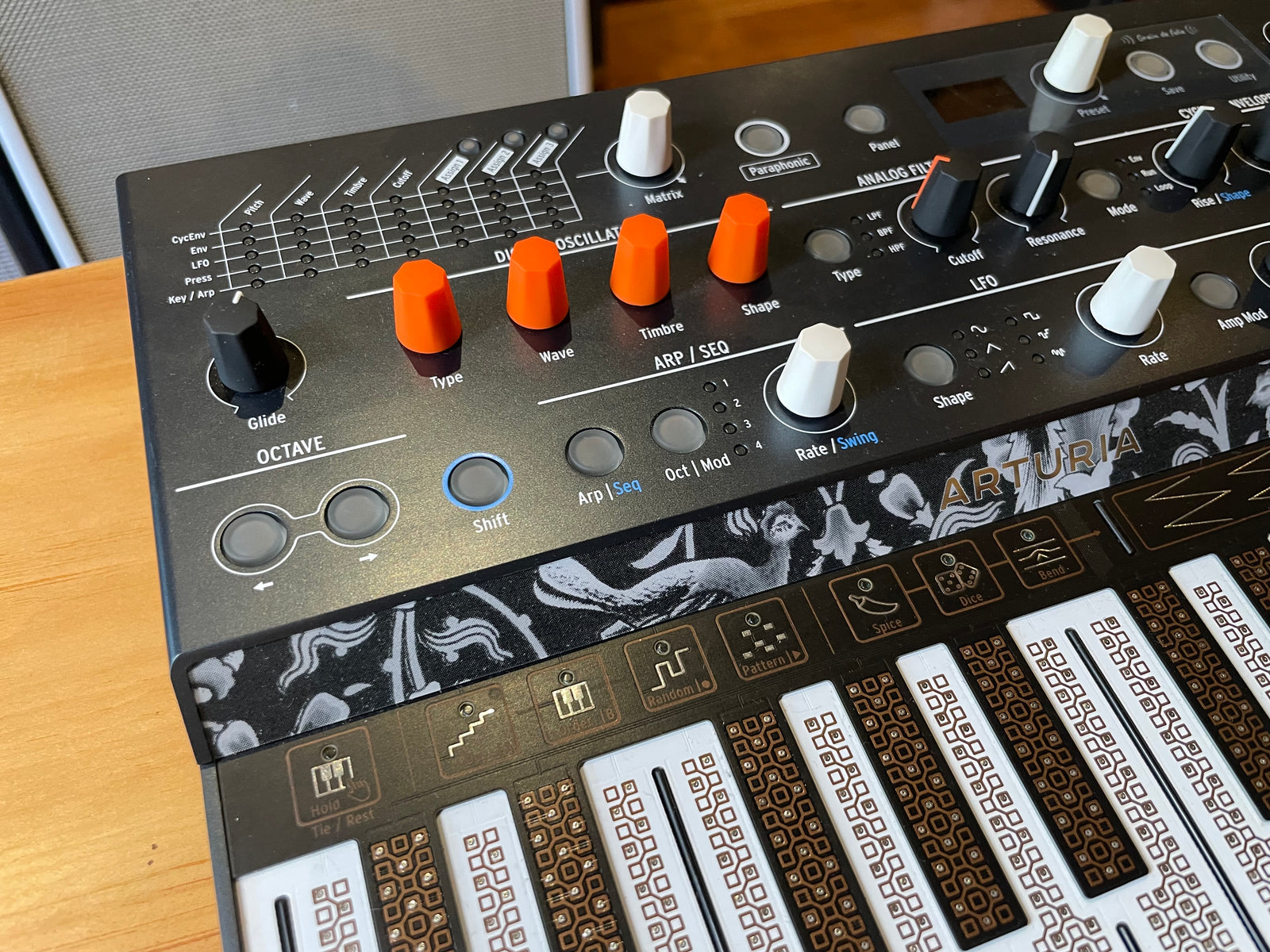 Arturia MicroFreak 25-Key Hybrid Synth | Long & McQuade