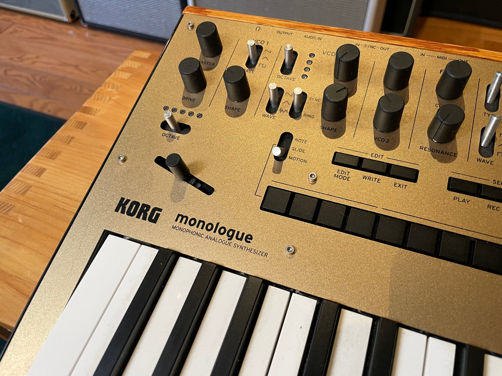 Korg Monologue Monophonic Analog Synth Used Toronto, ON | Cask Music