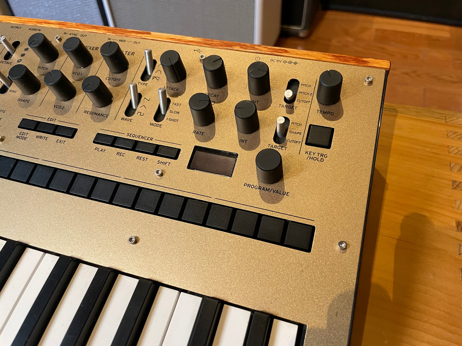 Korg Monologue Monophonic Analog Synth Used Toronto, ON | Cask Music