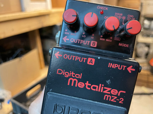 Boss MZ-2 Digital Metallizer MIJ 1992 Used