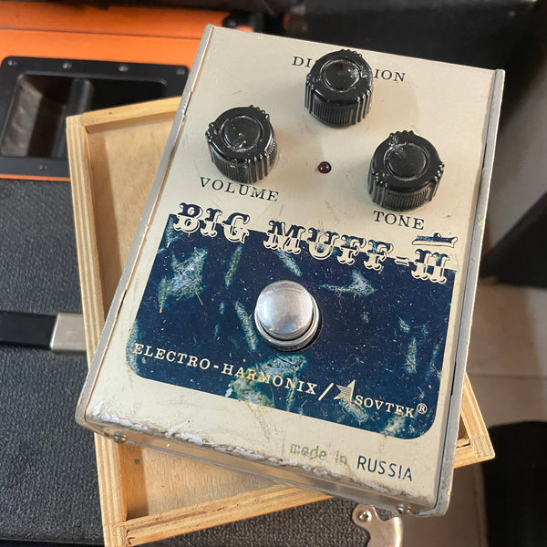 【Electro Harmonix】 Big Muff Civil War Electro-Harmonix Civil War Big Muff – Catalinbread Effects