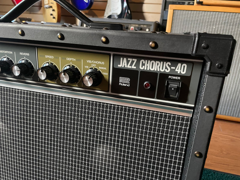 Roland Jazz Chorus 40 Combo Used