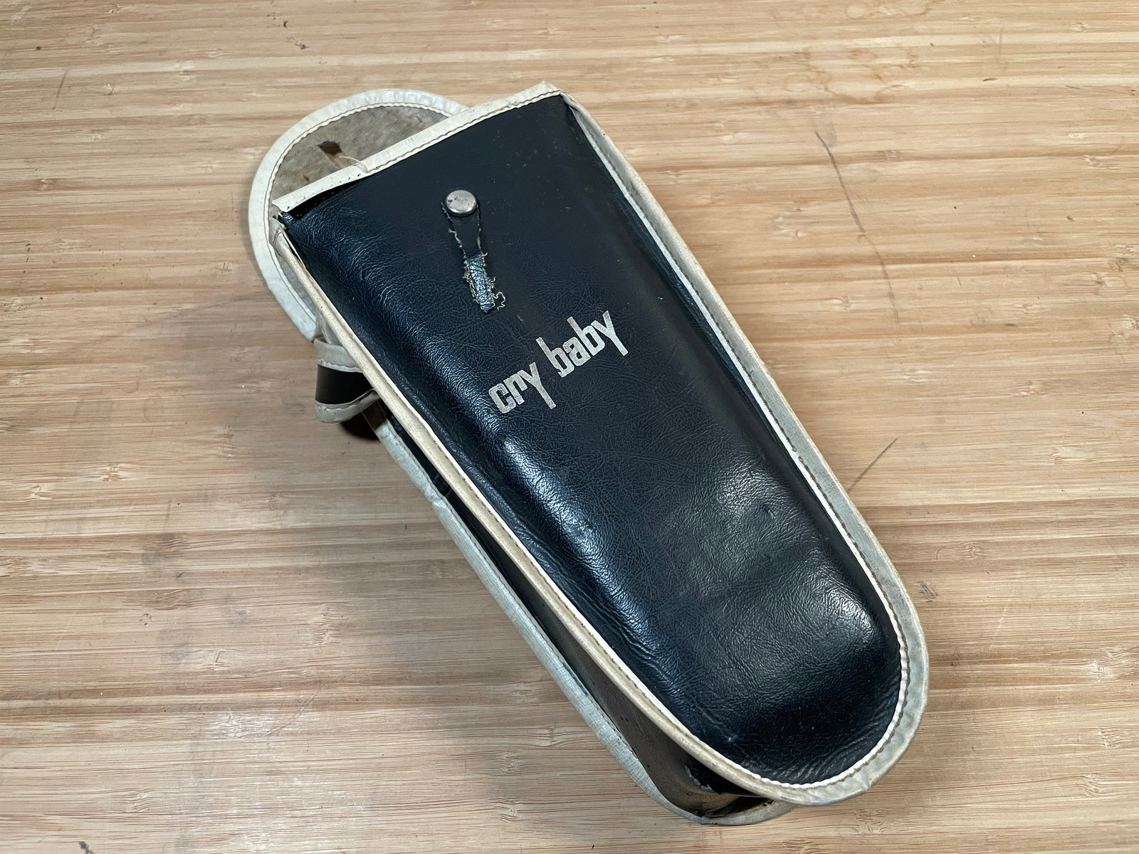 Jen Cry 310.001 Baby Wah with Original Cover Used Toronto