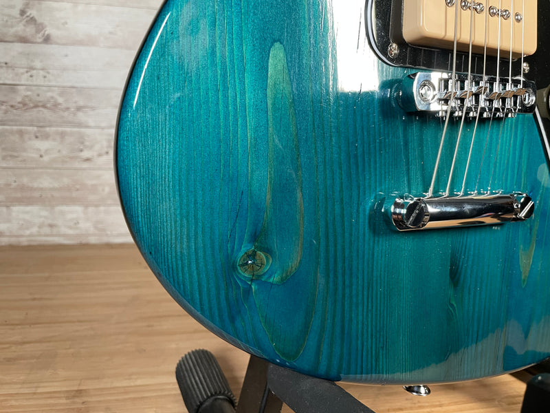 Caxton Guitar Custom Blue Offset