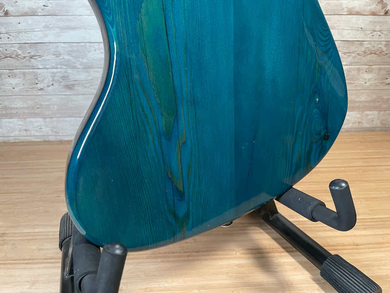 Caxton Guitar Custom Blue Offset
