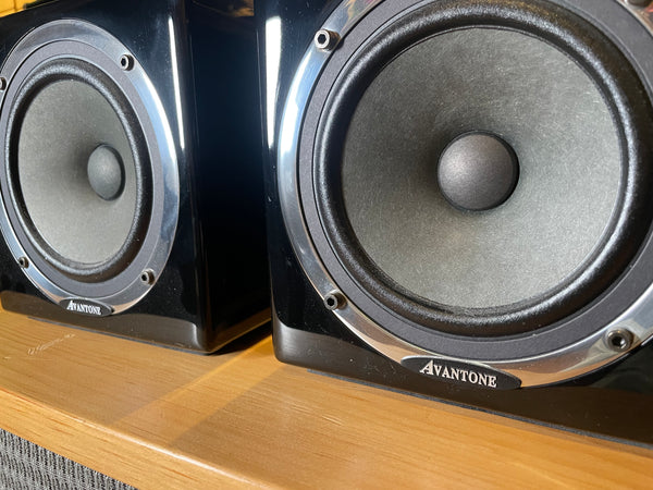 Avantone Pro Mixcube Active Monitors Used