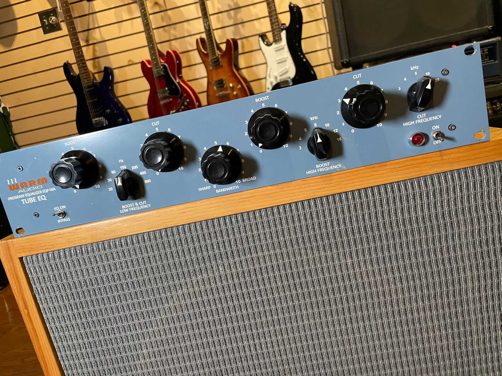 Warm Audio EQP-WA Pultec-Style Tube EQ Rack Used Toronto | Cask Music