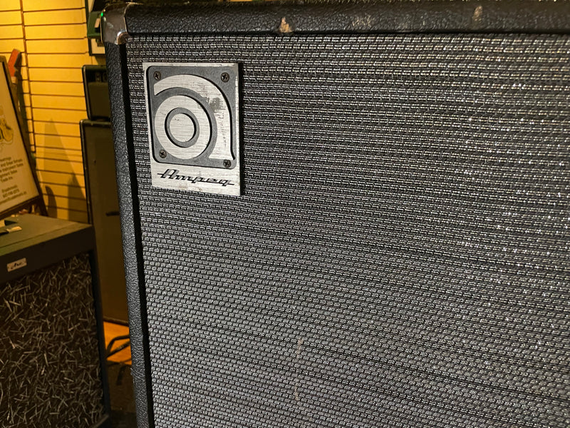 Ampeg SVT810AV 8x10 Bass Cabinet Used