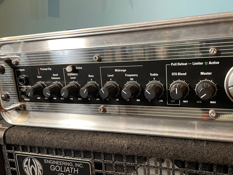 SWR 550X Hybrid Bass Head Used