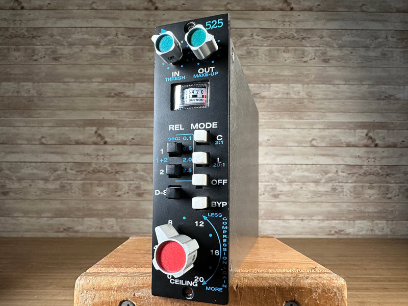 API 525 Discrete Compressor 500 Series Used Toronto, ON | Cask Music