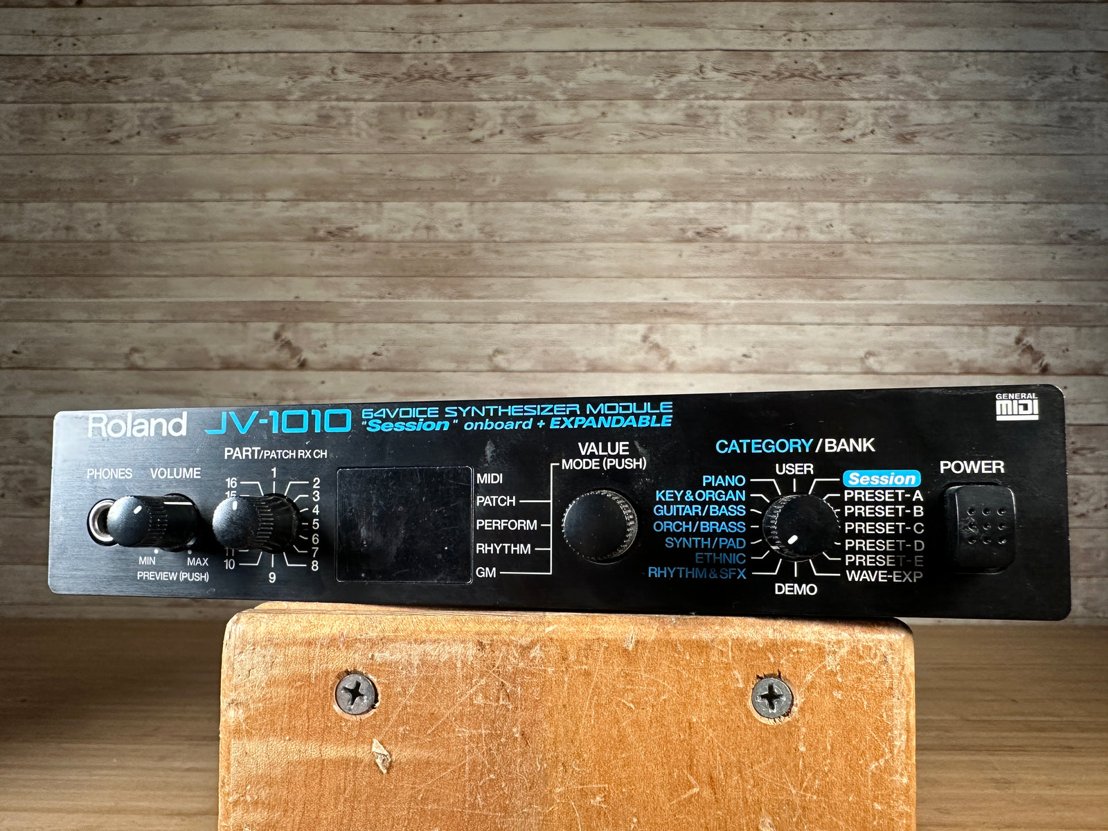 Roland JV-1010 Synth Module Used Toronto, ON | Cask Music