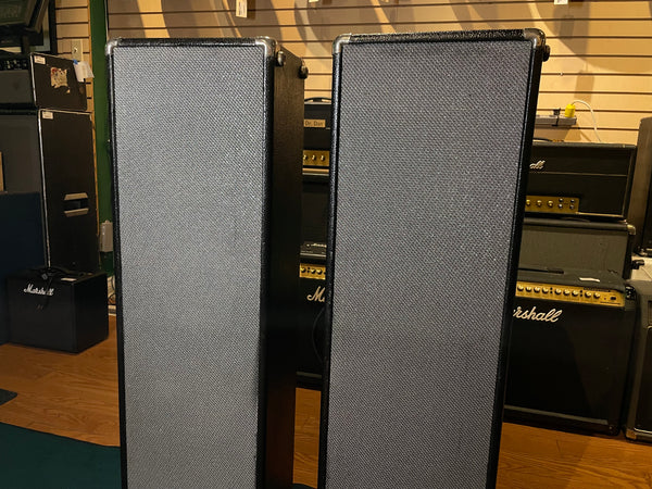 Traynor YSC-3 PA Column Pair Used