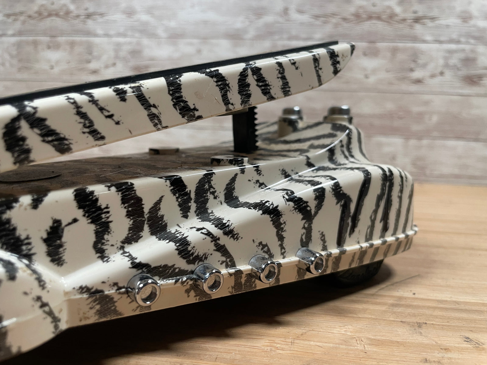 Danelectro Trip L Wah Used Toronto, ON | Cask Music