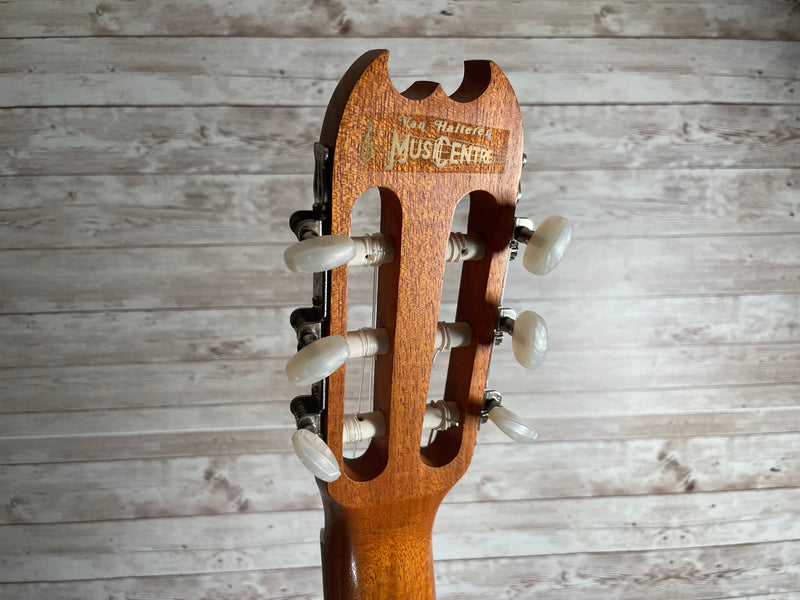 Kamouraska Etude Nylon-String Used