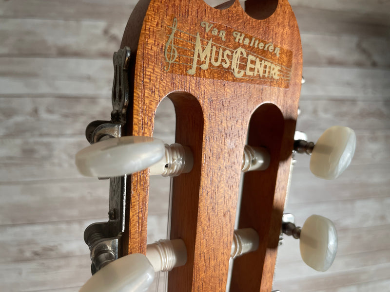 Kamouraska Etude Nylon-String Used
