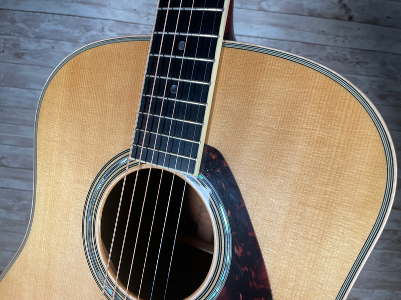 Yamaha LL16 Jumbo Acoustic Used