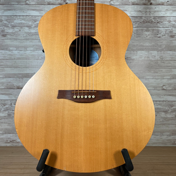 Seagull Excursion Series Walnut Mini Jumbo Used Toronto, ON | Cask